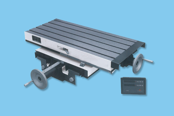 水平(ping)回轉工(gōng)作台3