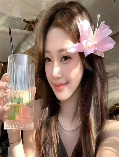 难为情哲学思考现代分析不容错过的：生命意义与存在价值解读，演员访谈